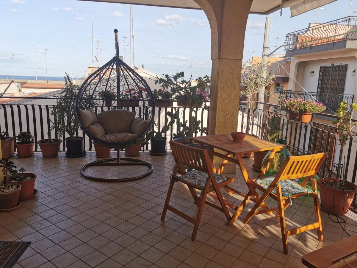 B&B Cesare'S Guests Aci Trezza Exterior photo
